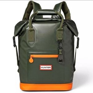 (NEW) MAKE OFFER NWT Hunter 17L Backpack Cooler